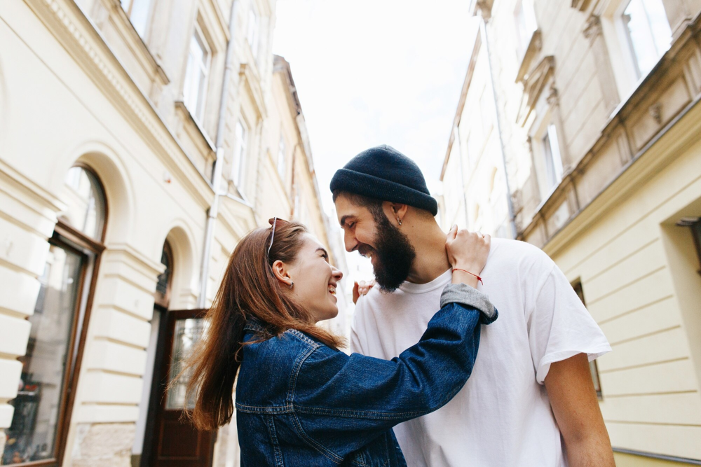 Deux célibataires lors d’un premier rendez-vous à Lyon